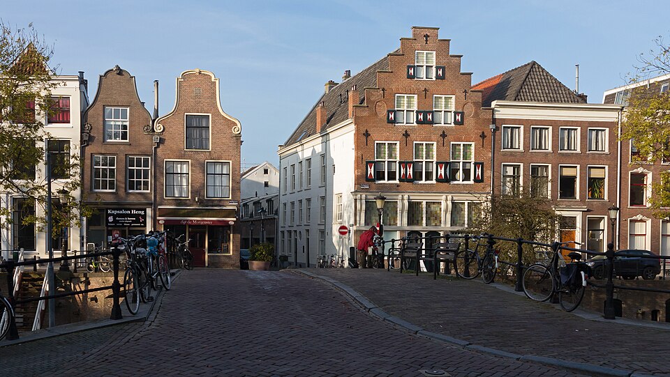 Utrecht, RM panden aan de Oudegracht 317 329oneven foto4 2015 11 01 09.16