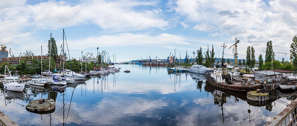 Salida del lago de Varna al mar Negro, Varna, Bulgaria, 2016 05 27, DD 118 120 PAN