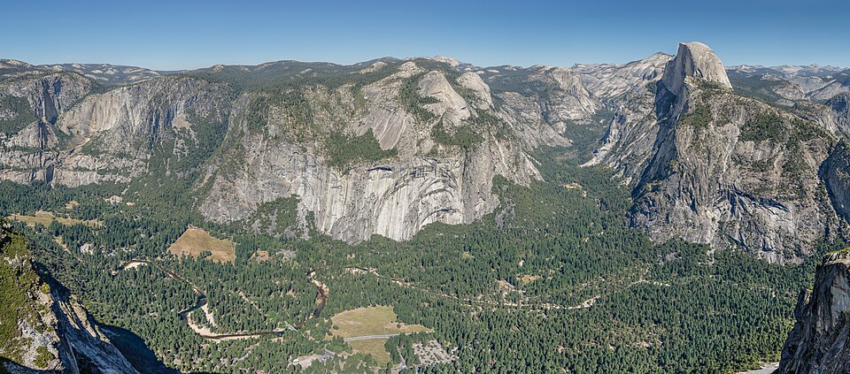 Panoramic Overview from Glacier Point over Yosemite Valley 2013 Alternative